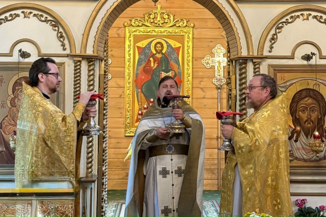 Апостолы Пётр и Павел — святые, память которых отмечается 12 июля